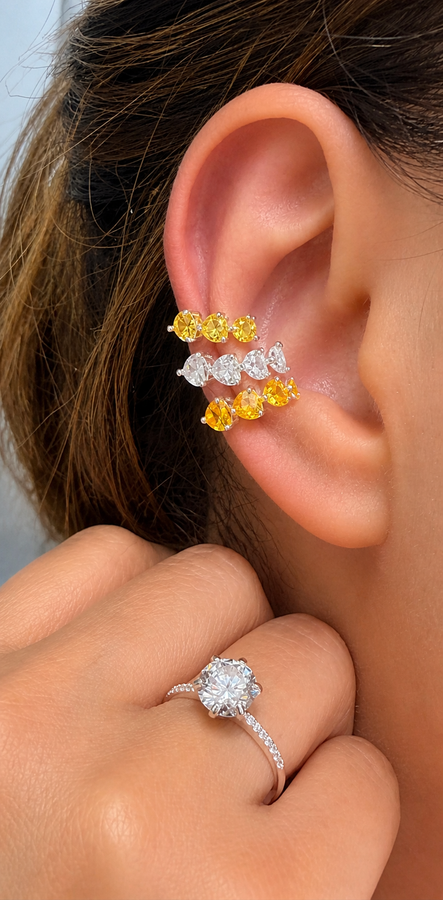 PIERCING FAKE PEDRAS CORAÇÕES PRATA 925 Descrição: Não há.