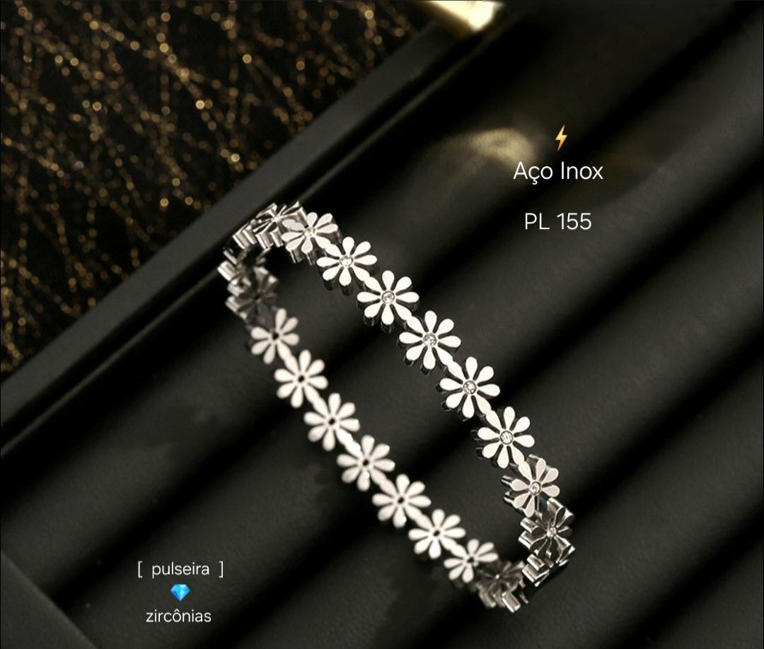 Bracelete flor Descrição: Não há.