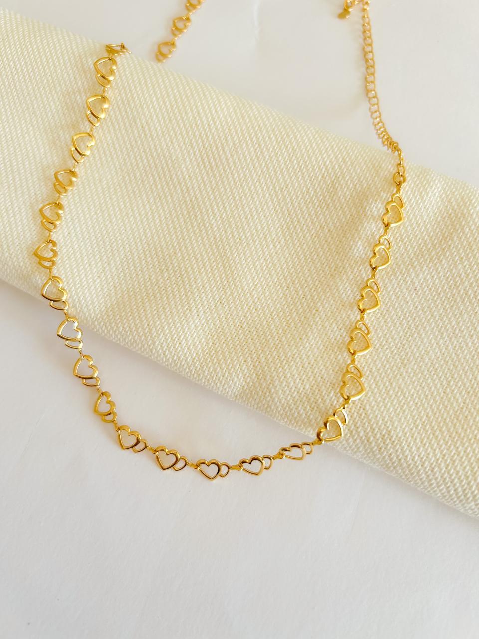 colar chocker coraçao vazado Descrição: Não há.
